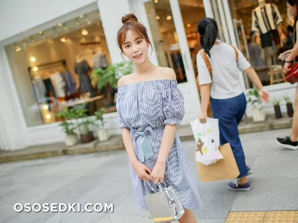 Jenny - Photo 84