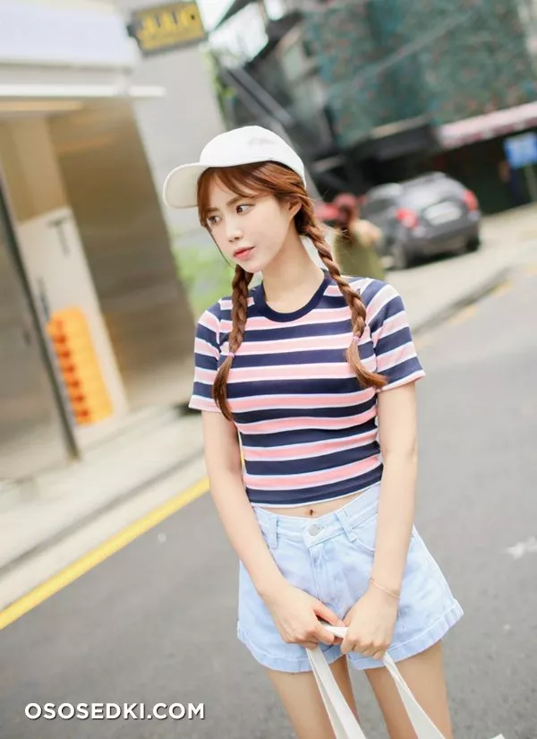 Jenny - Photo 111