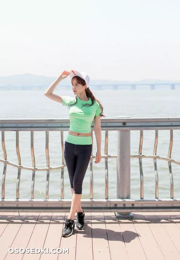 Jenny - Photo 140