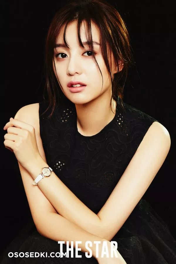 Kim Ji Won - Photo 12