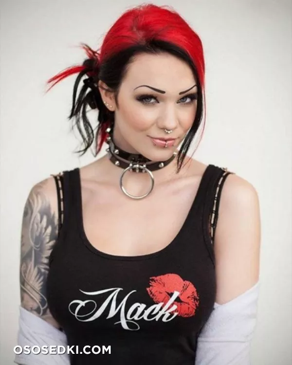 Starfucked - Photo 24