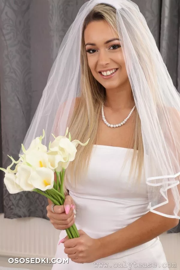 OnlyTease Feb 19 2021 - Lauren Louise - Photo 127