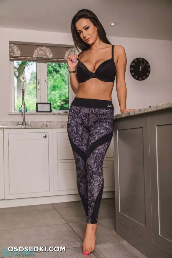 Lauren Louise - Shocking - Released 18/3/21 - Photo 54