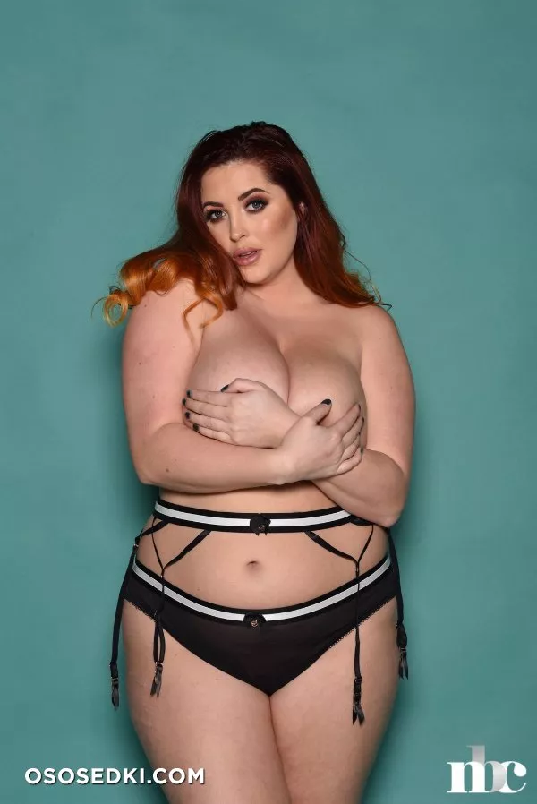 Lucy Vixen - Photo 32