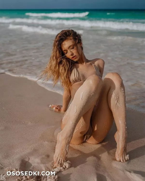 Anna Tsaralunga - Photo 429