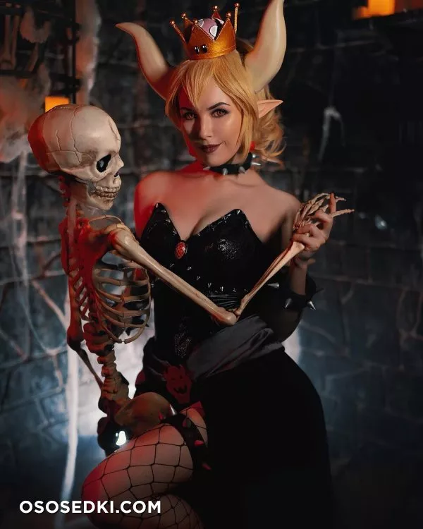 Helen Stifler - Photo 47