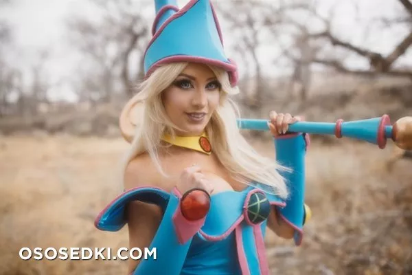 Kate Sarkissian - Dark Magician Girl erotic patreon cosplay set - Photo 38