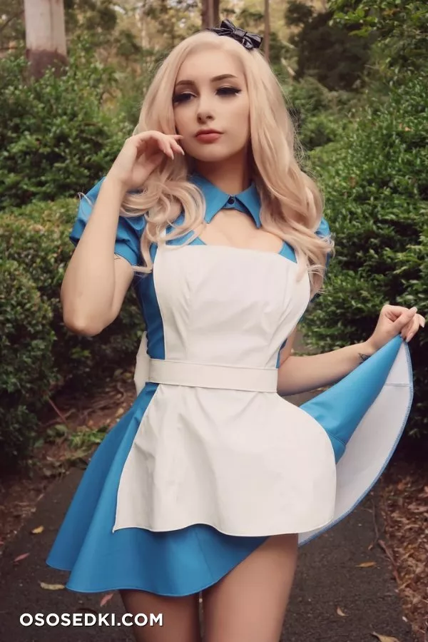 Beke Jacoba - Alice in Wonderland patreon cosplay set - Photo 24