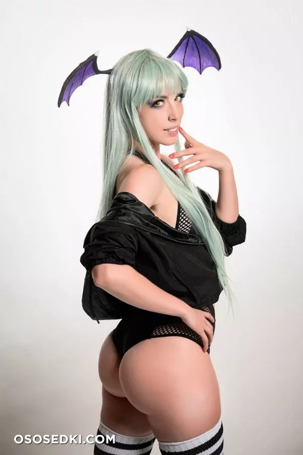 Kylie Morgan / Tali XOXO - Morrigan cosplay set - Photo 3