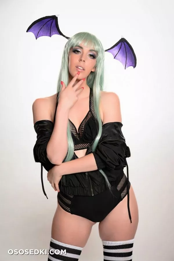 Kylie Morgan / Tali XOXO - Morrigan cosplay set - Photo 4