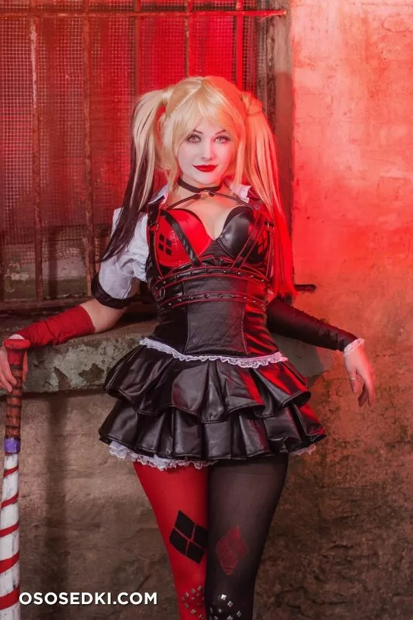 Ri Care - Harley Quinn (Batman: Arkham Knight) cosplay set - Photo 12
