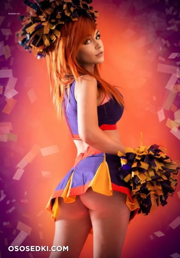 Danielle Beaulieu - Kim Possible  Cheerleader erotic cosplay set - Photo 3