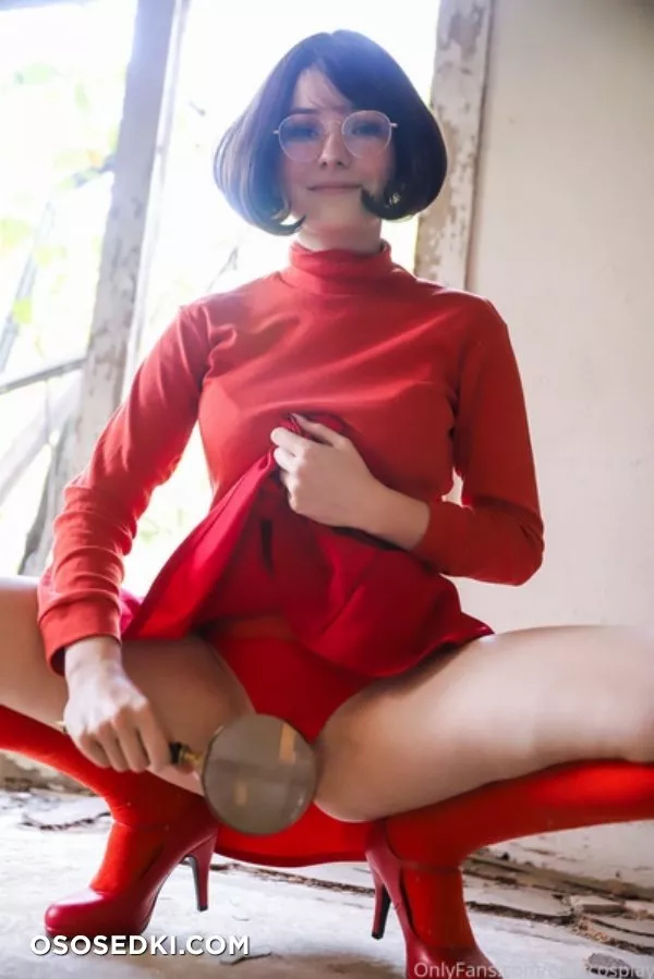 OMGCosplay - Velma patreon cosplay set - Photo 3