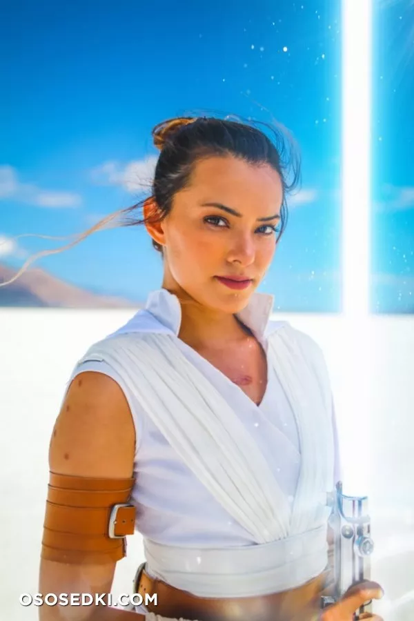 Joanie Brosas (JoBro) erotic patreon cosplay - Photo 18