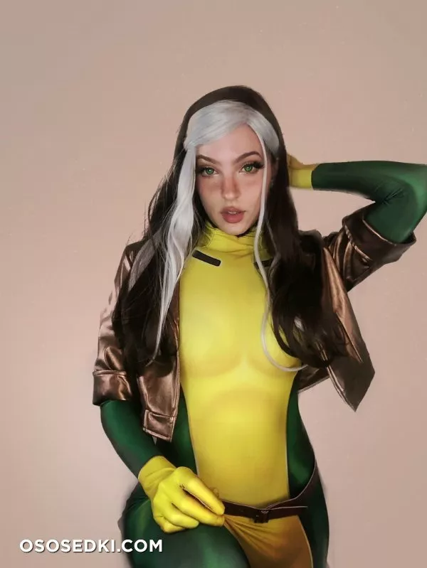 Miss Bri Torress - Rogue patreon cosplay set - Photo 2