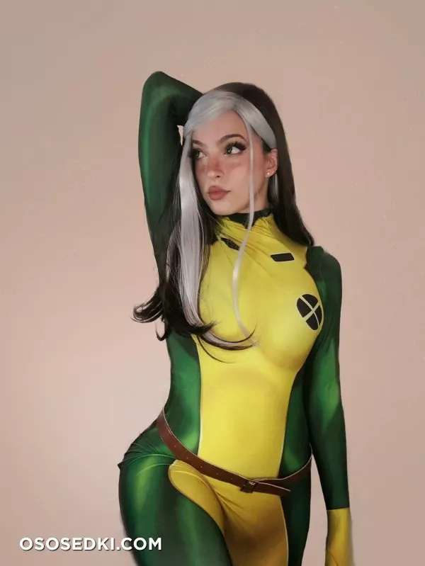 Miss Bri Torress - Rogue patreon cosplay set - Photo 4
