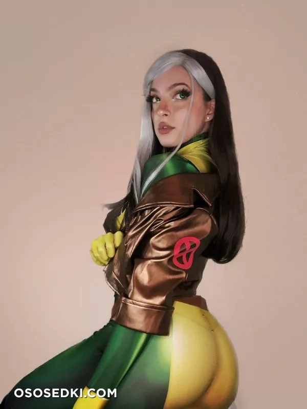 Miss Bri Torress - Rogue patreon cosplay set - Photo 8