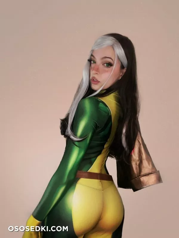 Miss Bri Torress - Rogue patreon cosplay set - Photo 12