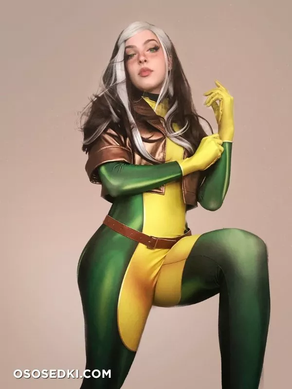 Miss Bri Torress - Rogue patreon cosplay set - Photo 15