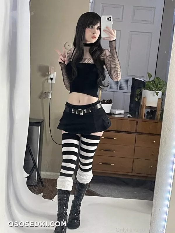 Nora Fawn - onlyfans erotic cosplay set - Photo 29