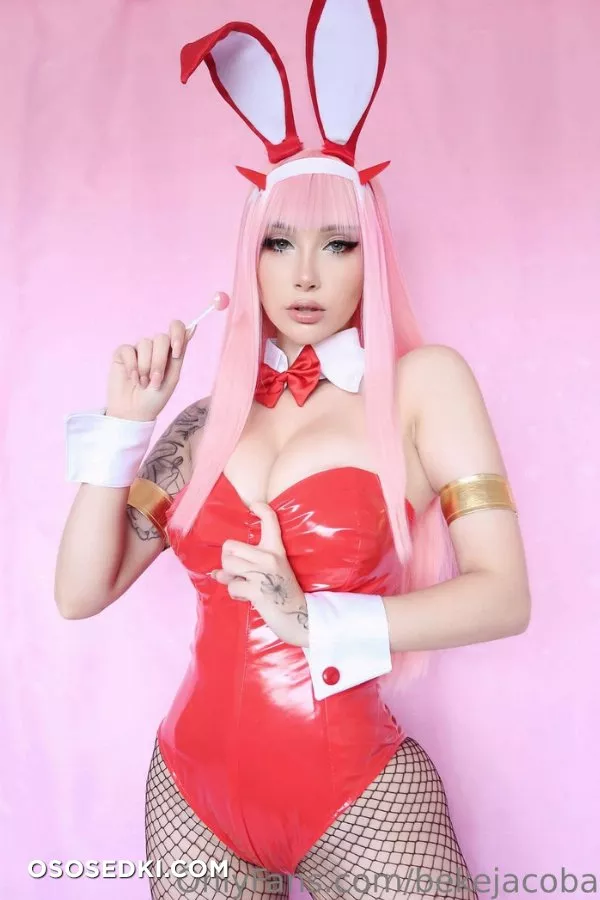 Beke Jacoba - Bunny Zero Two onlyfans cosplay set - Photo 8