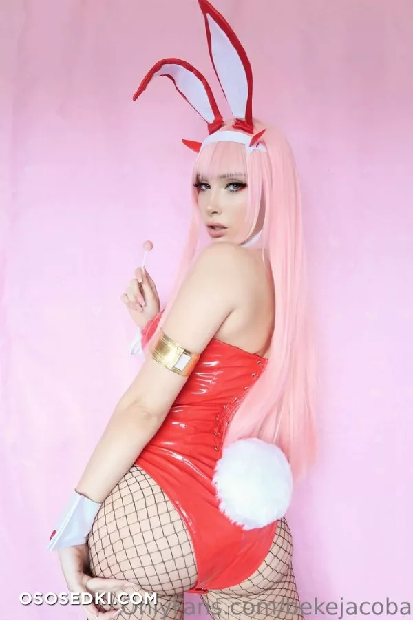Beke Jacoba - Bunny Zero Two onlyfans cosplay set - Photo 11
