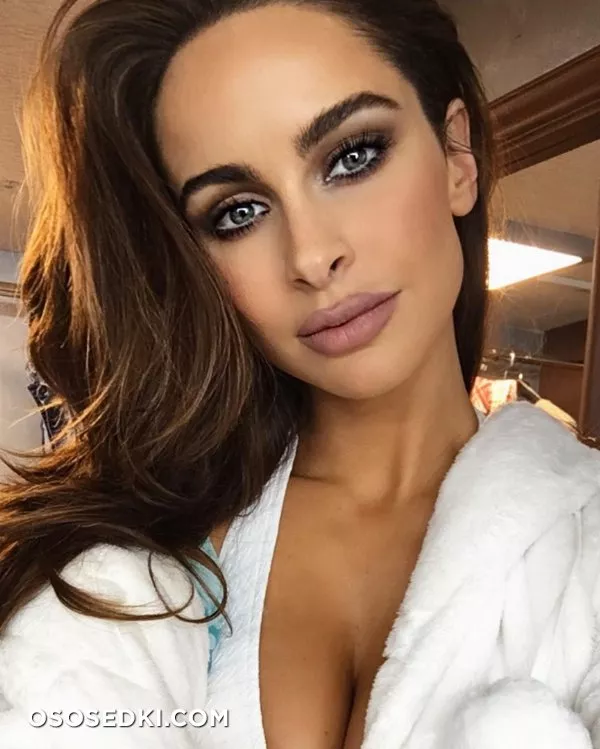 Элли Гонсалвес (Ellie Gonsalves) голая - Photo 39
