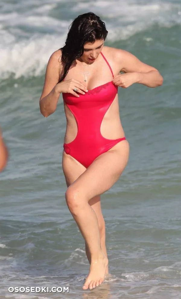 Бриттни Гастино (Brittny Gastineau) фото - Photo 25