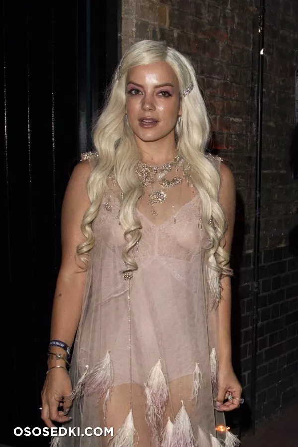 Лили Аллен голая - фото Lily Allen - Photo 195