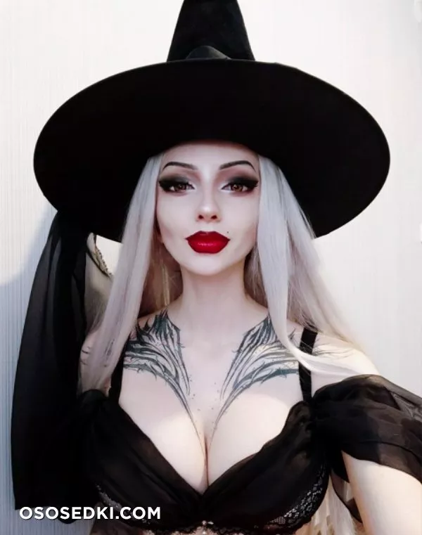 Xenon - Halloween Witch - Photo 4