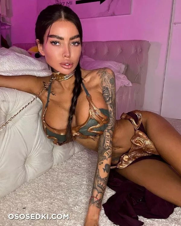 Alena Omovych - Photo 16