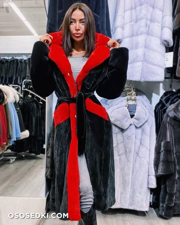Alena Omovych - Photo 44