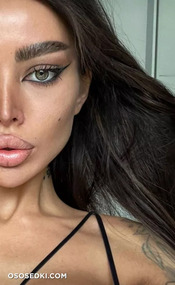 Alena Omovych - Photo 63