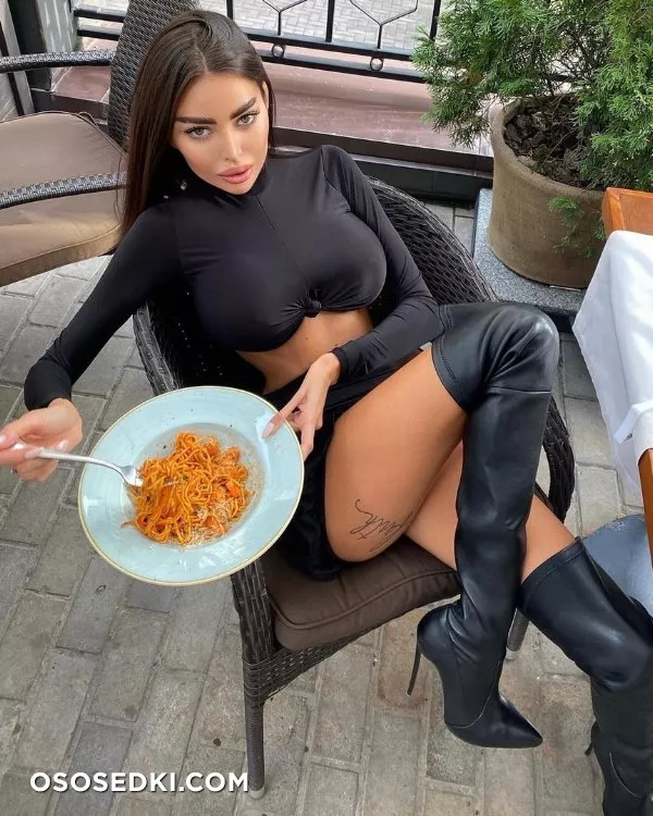 Alena Omovych - Photo 85