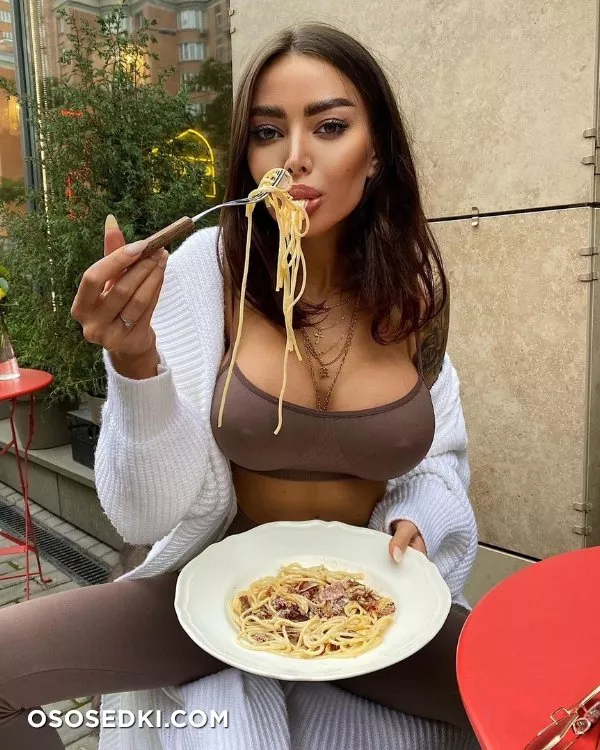 Alena Omovych - Photo 110