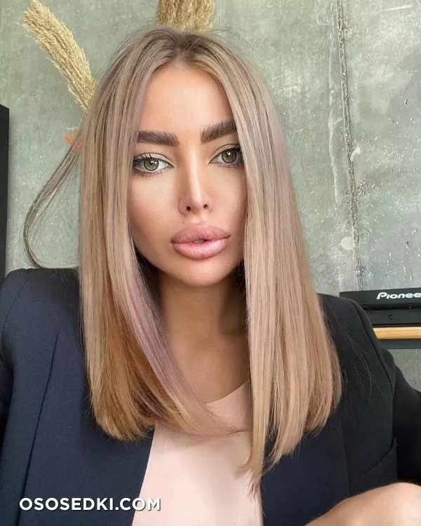 Alena Omovych - Photo 216