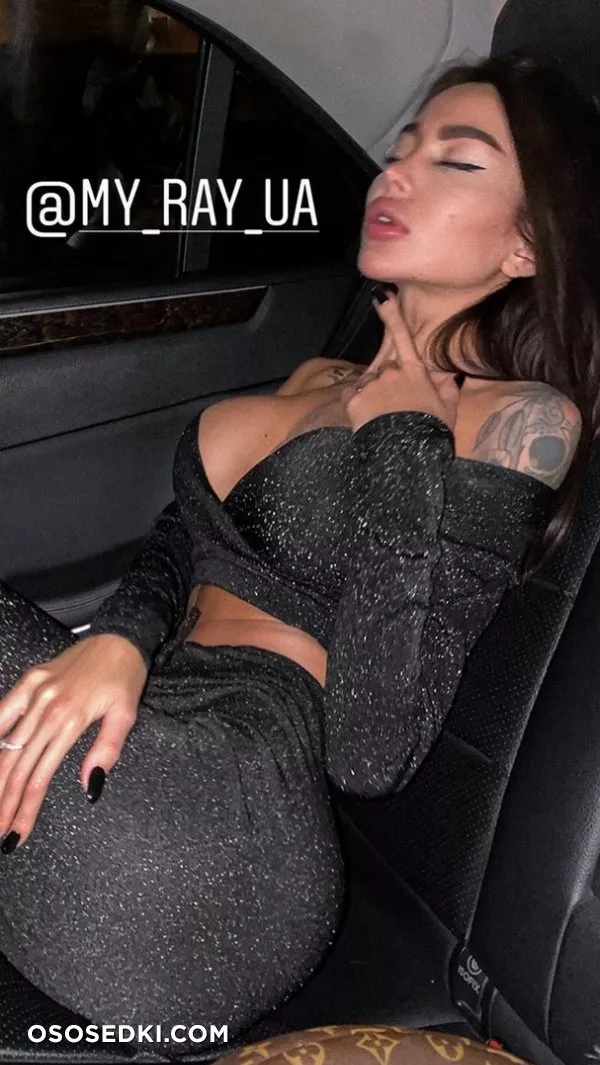 Alena Omovych - Photo 223