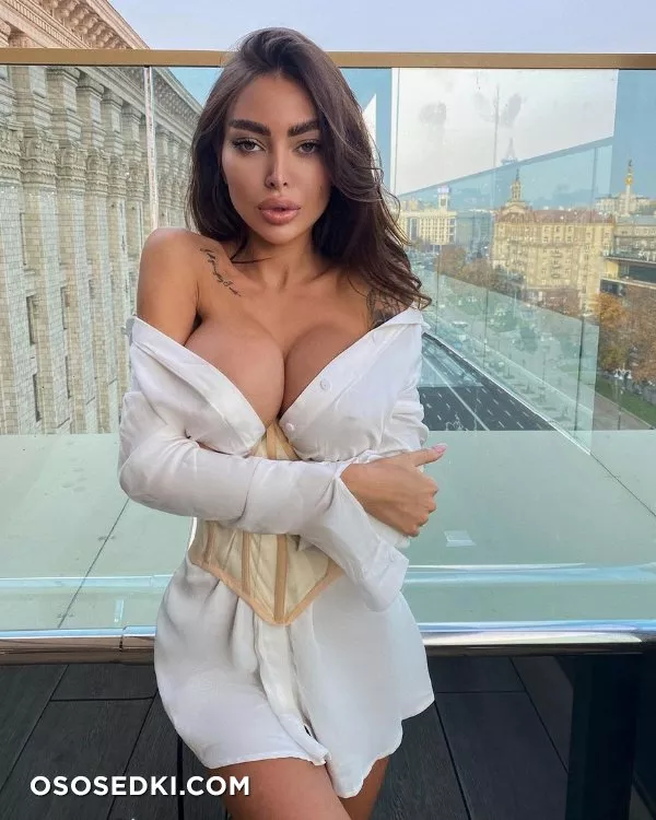 Alena Omovych - Photo 270