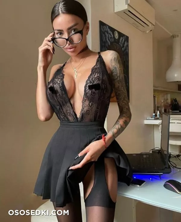 Alena Omovych - Photo 331