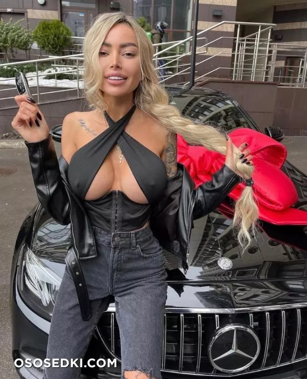 Alena Omovych - Photo 352