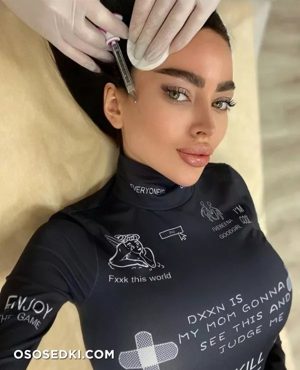 Alena Omovych - Photo 389