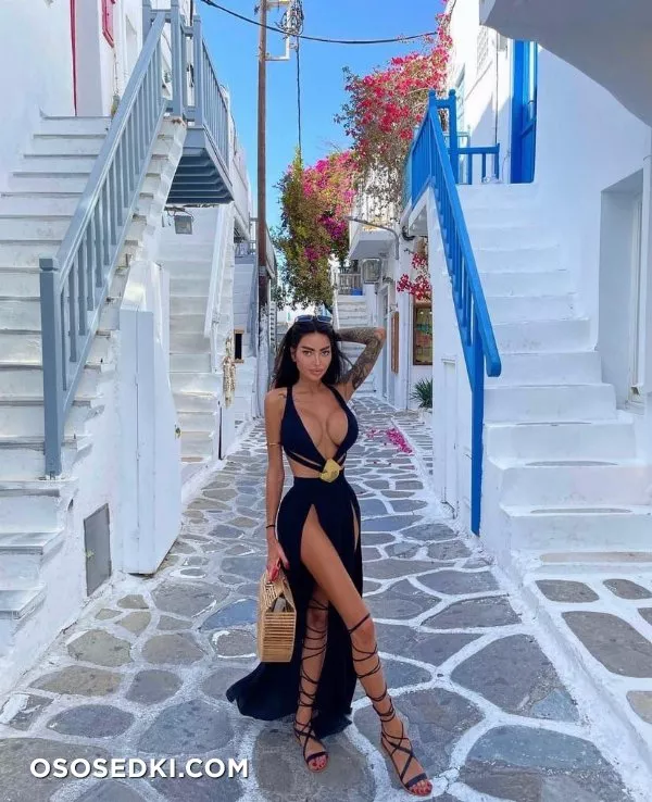Alena Omovych - Photo 443