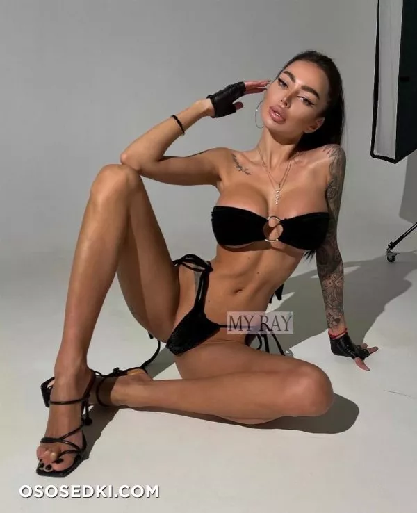 Alena Omovych - Photo 514