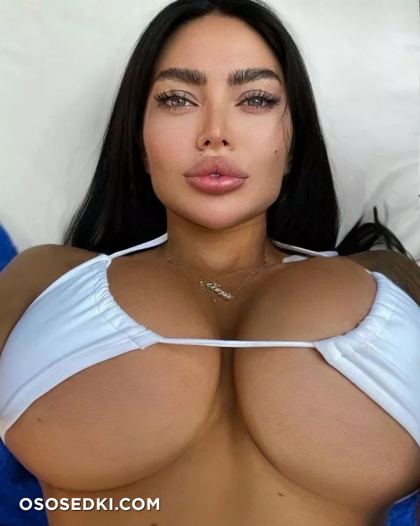Alena Omovych - Photo 550