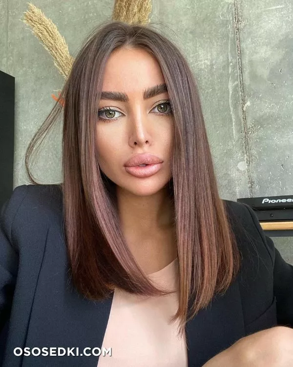 Alena Omovych - Photo 725
