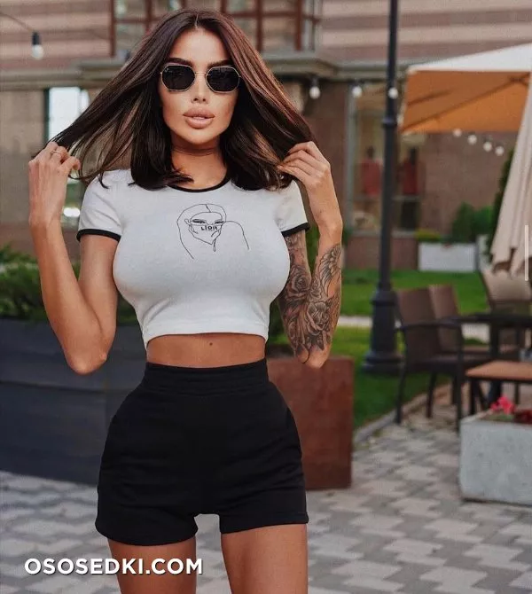Alena Omovych - Photo 758