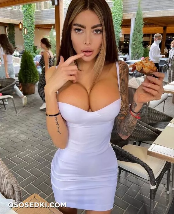 Alena Omovych - Photo 792