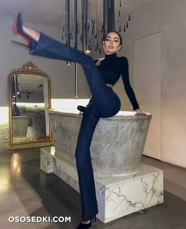 Alena Omovych - Photo 896
