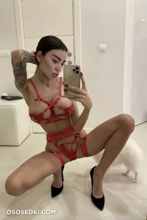 Alena Omovych - Photo 913