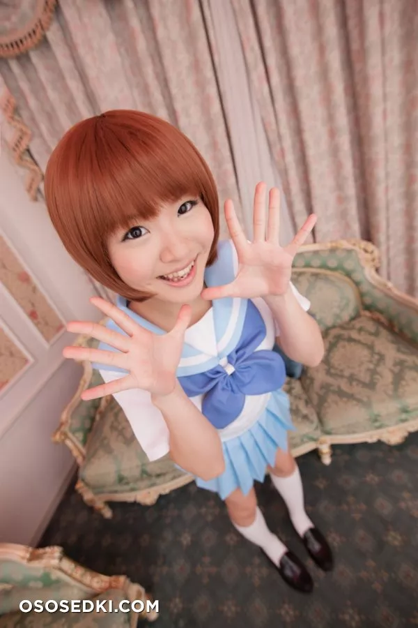 Natsuki Cosplayer - Photo 6